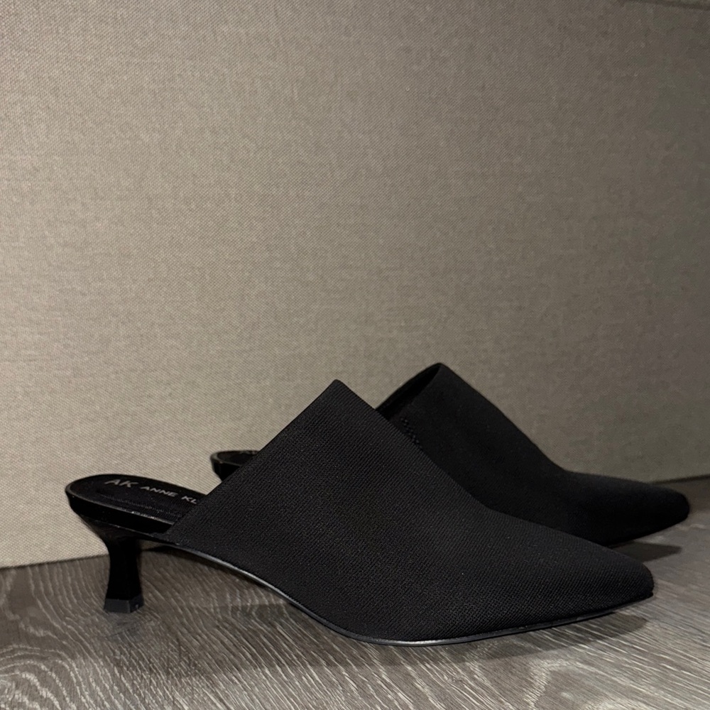 AK Anne Klein iFlex Black Knit Pointed Toe Heeled Mules Slip-Ons Size 7 - Picture 2 of 6
